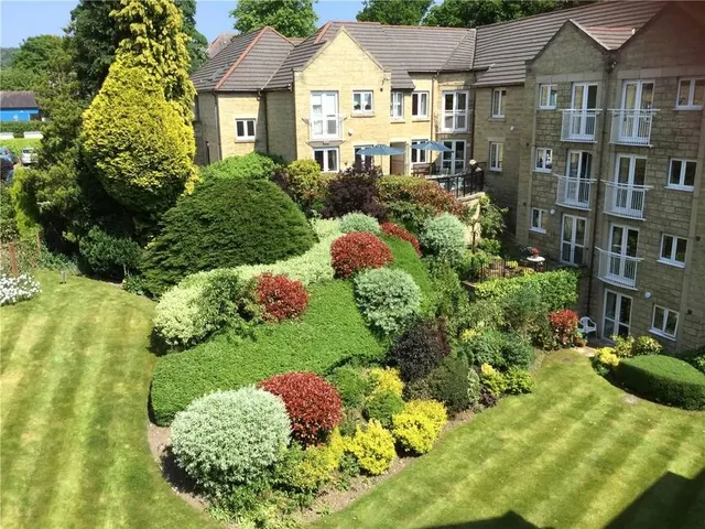 Beech Street, Bingley, West Yorkshire, BD16, photo 1