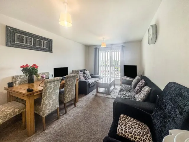 Moulsford Mews, RG30, photo 2