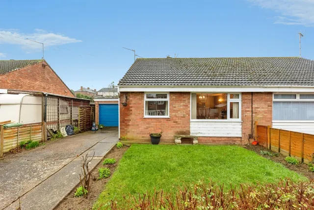 Wroxall Drive, Grantham, photo 1