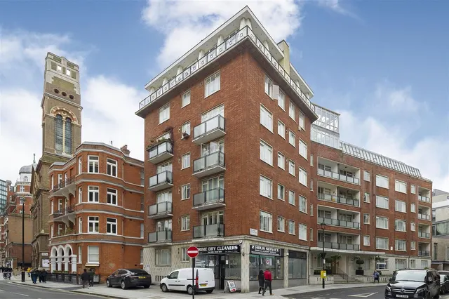 Photo 3 — Buckingham Gate, London SW1E 6PA