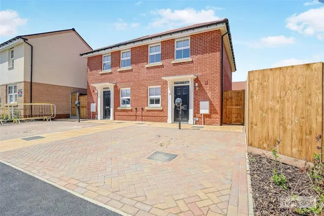 Stedman Avenue, Thurston, IP31, photo 1