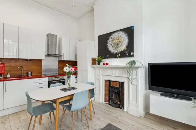 Brondesbury Villas, London, NW6, photo 3