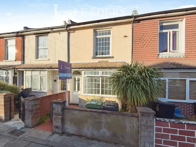 Queens Road, North End, PO2, photo 1