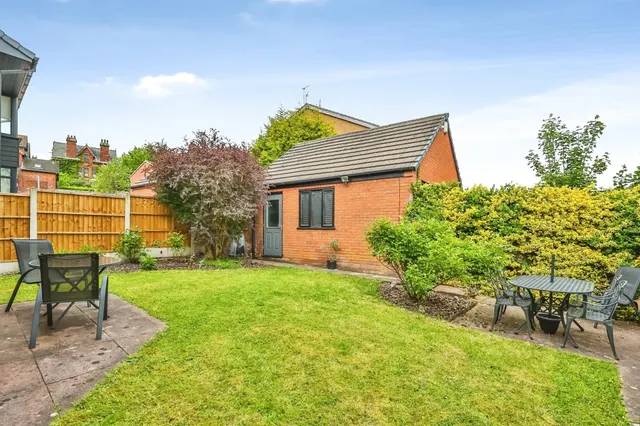 Charlotte Street, Ilkeston, DE7, photo 2