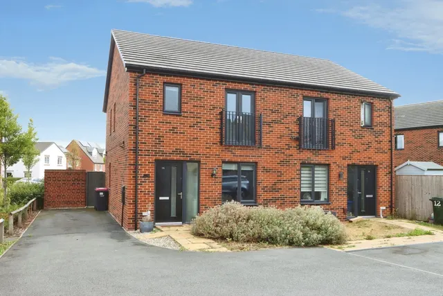 Bradwell Way, ROTHERHAM, South Yorkshire, S60, photo 1