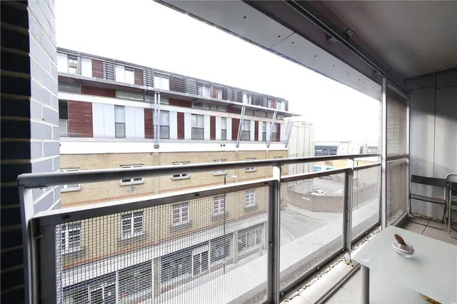 Photo 3 — 19 Jacobs Court, 19 Plumbers Row, London