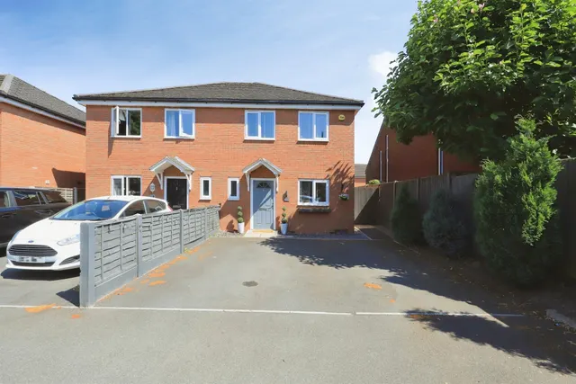 Lime Grove, Stourport-On-Severn, DY13, photo 1