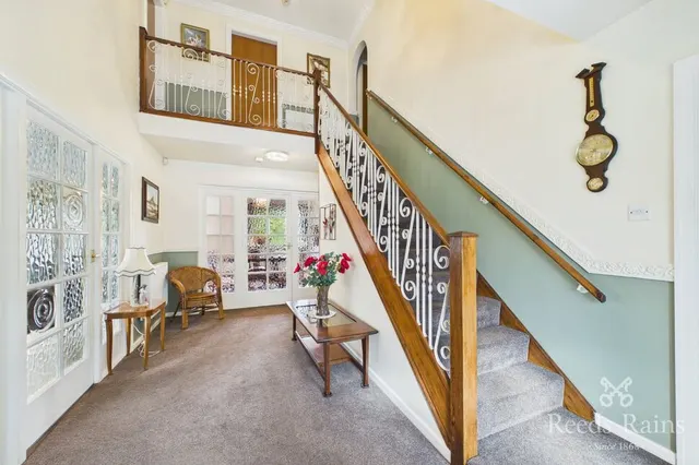 Photo 3 — Doncaster Road, Carlton-in-Lindrick, Nottinghamshire, S81
