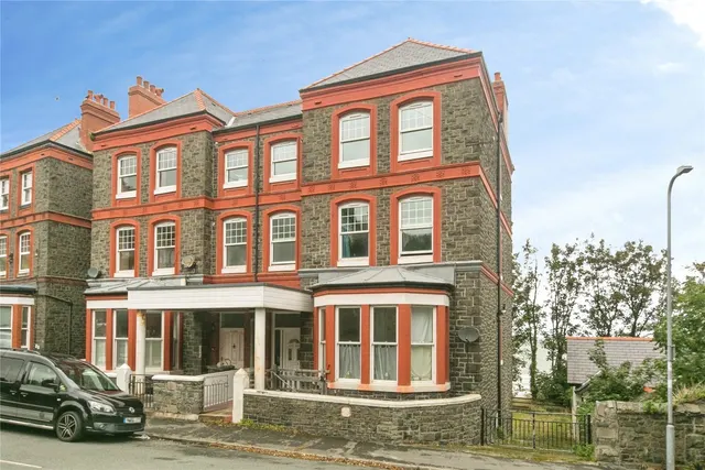 Esplanade, Penmaenmawr, LL34, photo 1