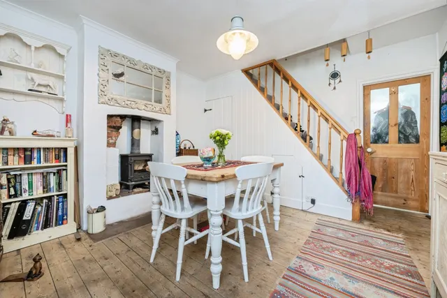 Aylesbury Road, Wendover, HP22, photo 3