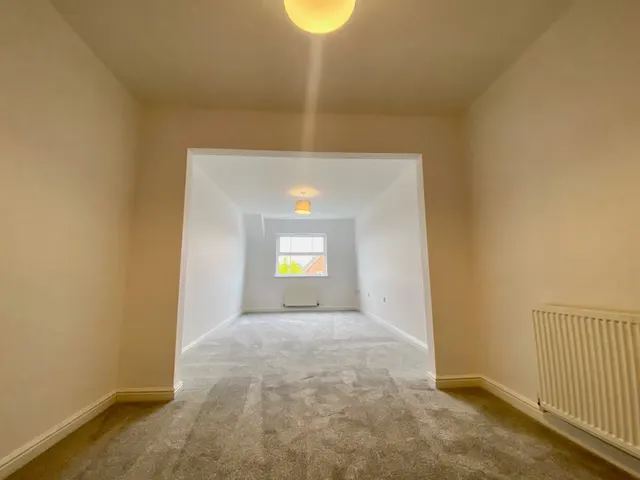 Great Park Drive, Leyland, PR25, photo 3