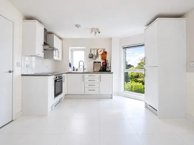 Warwick Road, Kenilworth, CV8, photo 2
