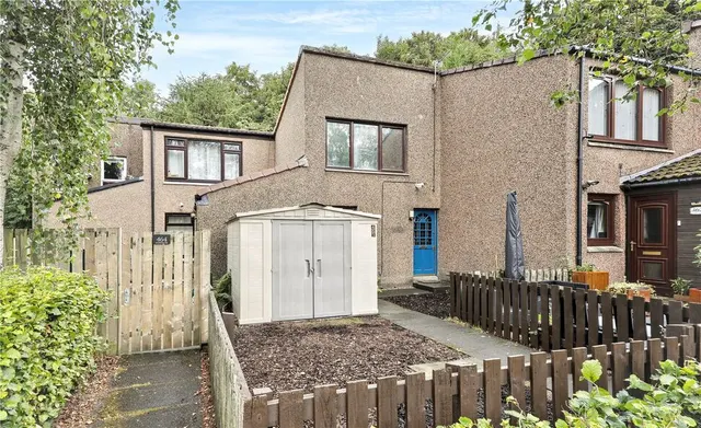 Julian Court, Glenrothes, Fife, KY7, photo 1