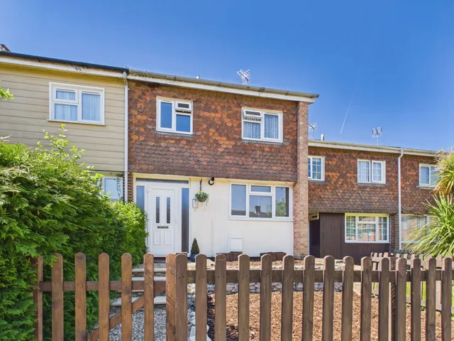Eskin Close, Tilehurst, RG30, photo 1
