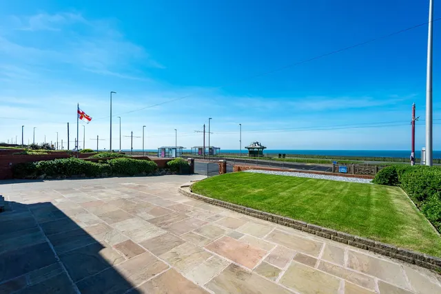 Photo 3 — Queens Promenade, Blackpool, FY2 9AZ
