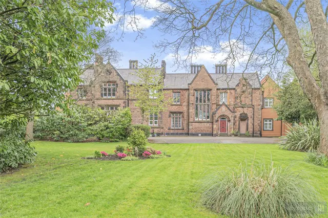 North Drive, Sandfield Park, L12, photo 1