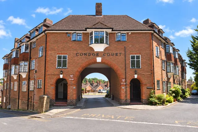 Condor Court, Guildford, GU2, photo 1