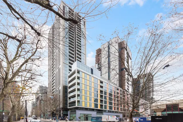 Ostro Tower, Sailmakers, E14, photo 3