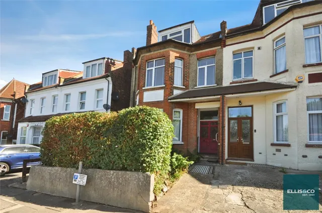 Dollis Park, Finchley, N3, photo 3