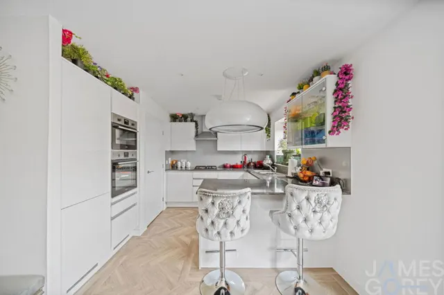 Everard Road, Greenhithe, DA9, photo 3