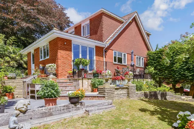 Treetops Close, Woodingdean, BN2, photo 2