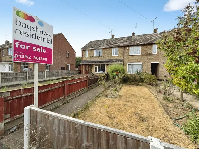 Rochester Close, Alvaston, Derby, photo 1