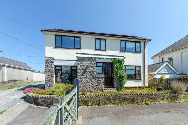 Waunfawr, Caernarfon, LL55, photo 1
