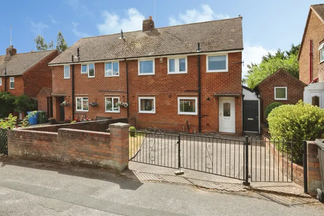 Masefield Place, Worksop, photo 1