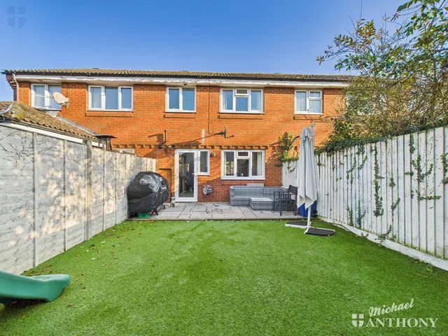 Honour Close, Aylesbury, HP20, photo 3