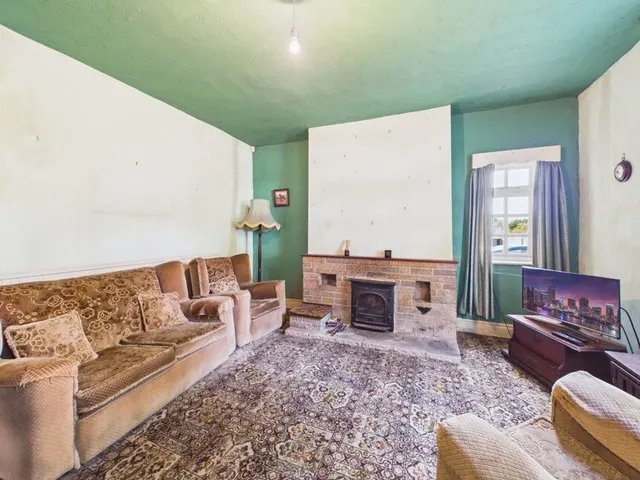 Tree House Avenue, Ashton-under-Lyne, OL7, photo 3