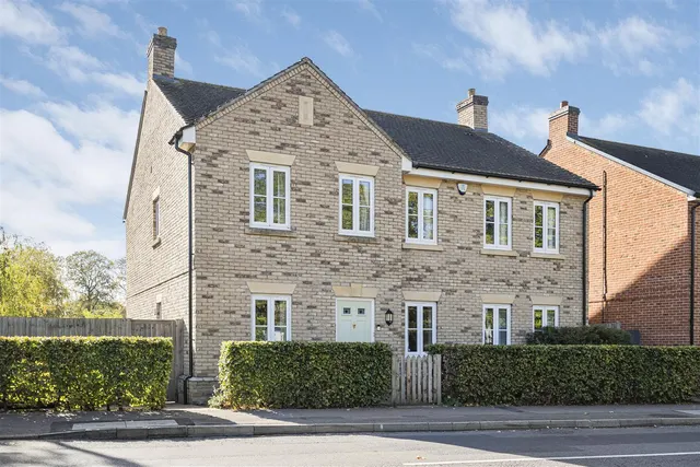 High Street, Linton, CB21, photo 1