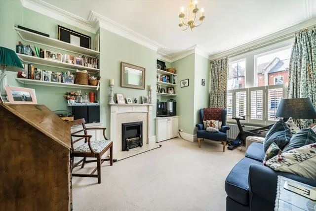 Tenham Avenue, SW2, photo 2