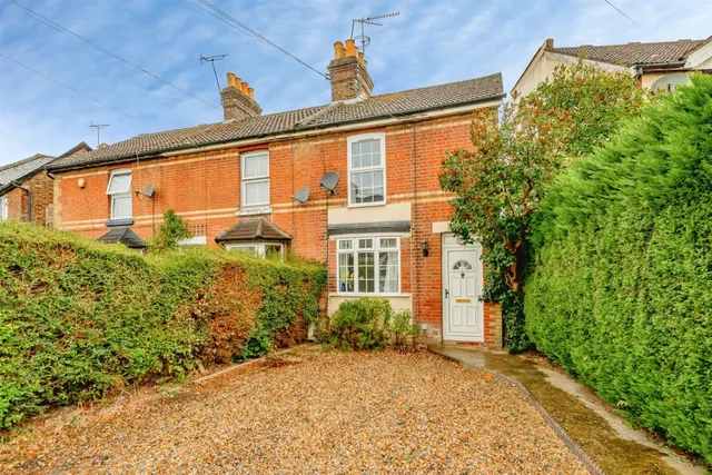 Earlswood Road, Redhill, photo 1