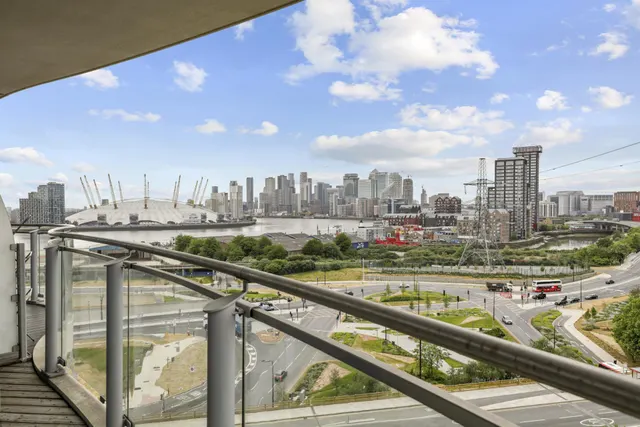 Tidal Basin Road, London, E16, photo 3