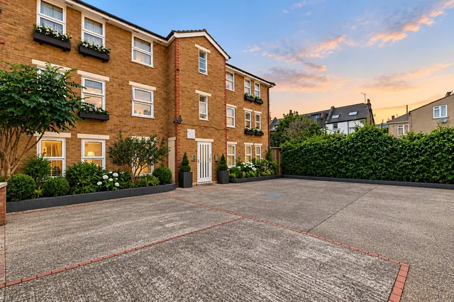 Valmar Road, London, SE5, photo 1