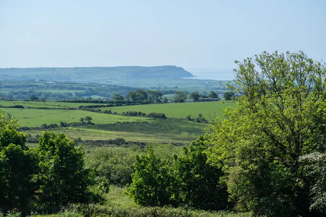 Photo 2 — Garth Y Hafod, Garnfadryn, Pwllheli, Gwynedd, LL53 8TG