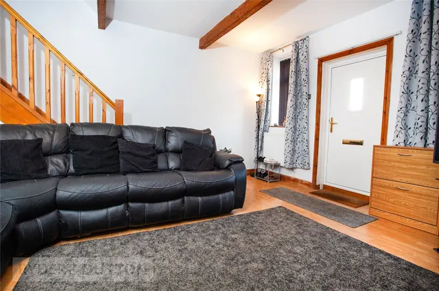 Rochdale Road, Firgrove, OL16, photo 3