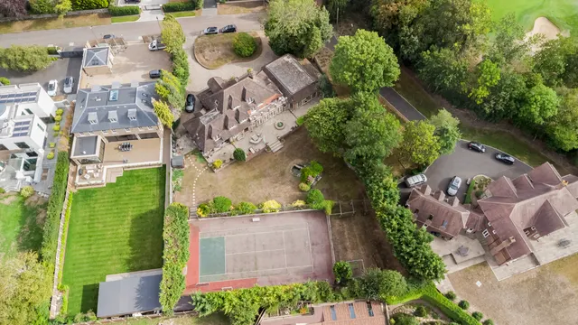 The Drive, Cheam, SM2, photo 3