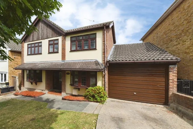 Elm Drive, Rayleigh, Essex, SS6, photo 1