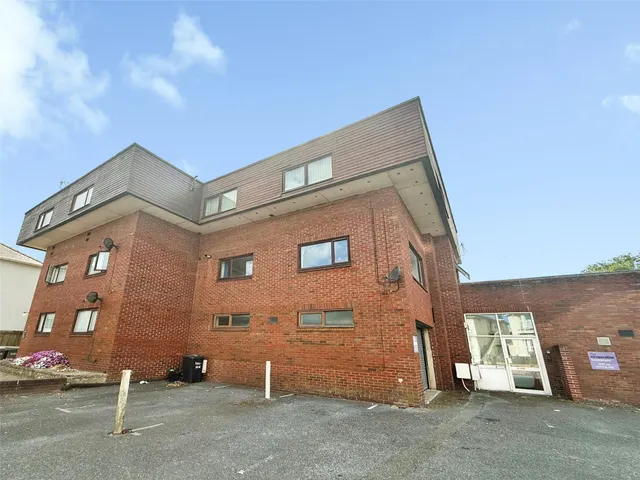 Dartmouth Road, Paignton, TQ4