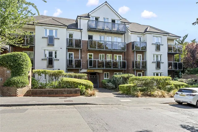 Eaton Road, Sutton, Surrey, SM25AQ, photo 1
