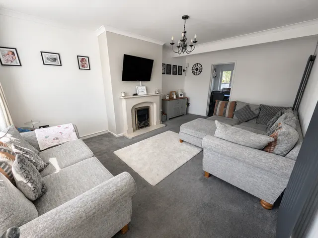 Teglan Park, Tycroes, SA18, photo 2