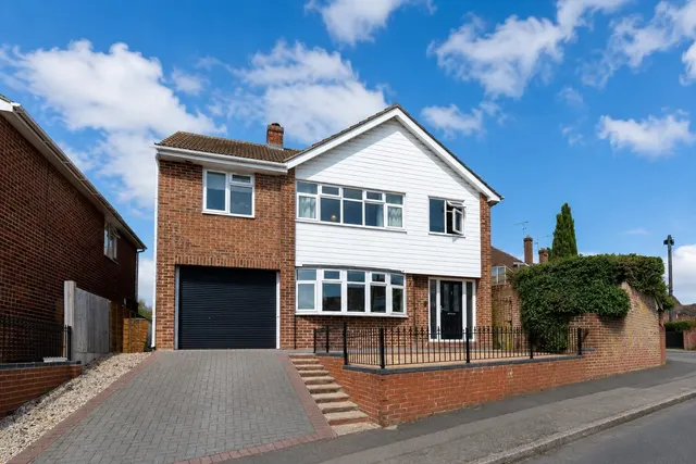 Acorn Avenue, Braintree, photo 1