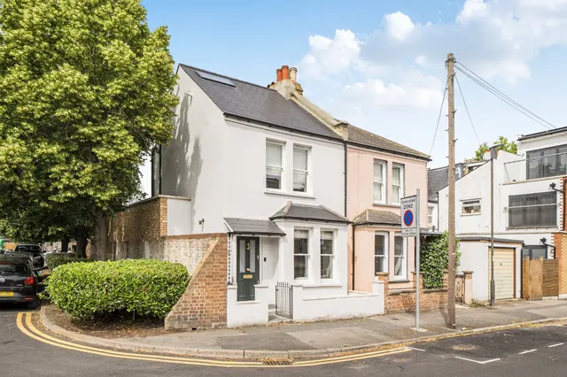 Photo 2 — Garfield Road, Wimbledon, London, SW19