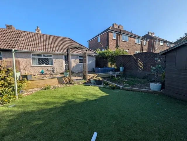 Thornton Road, Brighouse, photo 1