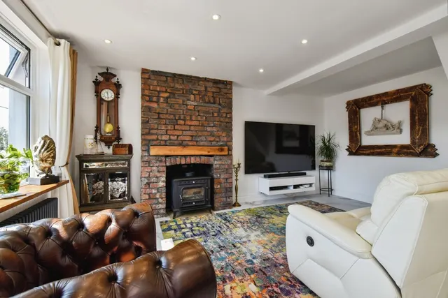 Pheasant Road, Trebanos, SA8, photo 3