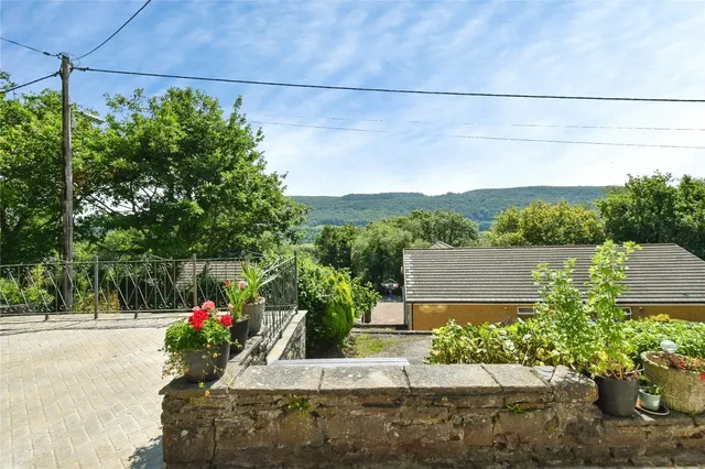 Pheasant Road, Trebanos, SA8, photo 2