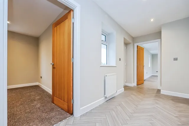 Roberts Lane, Hucknall, NG15, photo 3