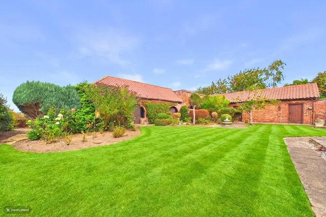 Ferry Road, Goxhill, DN19, photo 2