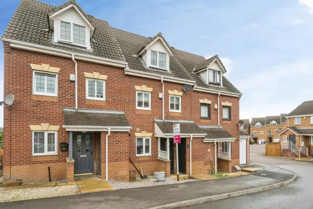 Hills Close, Mexborough, photo 1